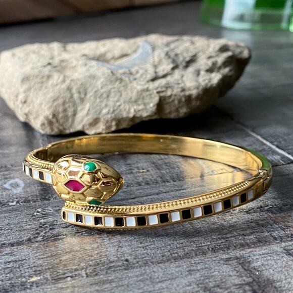 NEW Black and White Striped Serpent Bangle Bracelet - Picture 5 of 16